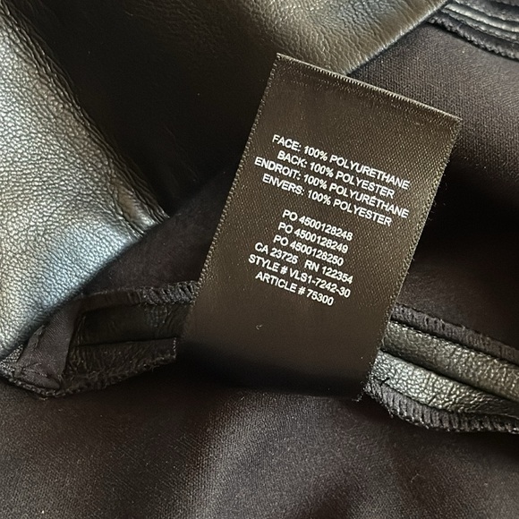 Aritzia Babaton Black Faux Leather Mini Skirt 4 - Picture 8 of 8